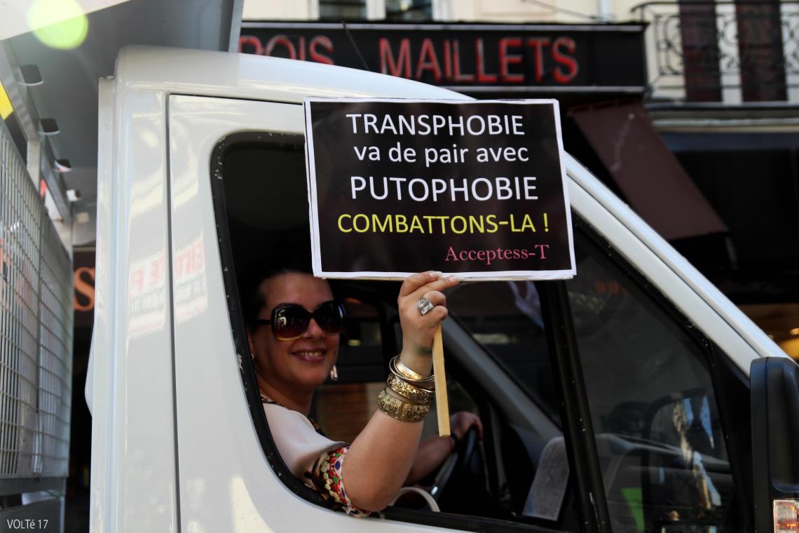 MARCHE DES FIERTES transphobie putophobie